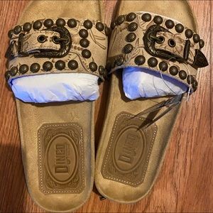 New dingo sandals cute for summer